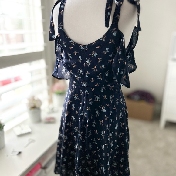 alter’d state Navy Floral Dress - Picture 2 of 9